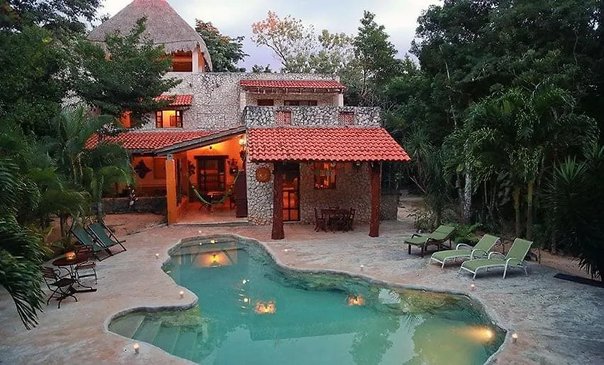Villa Balam Ha Con Cenote Privado